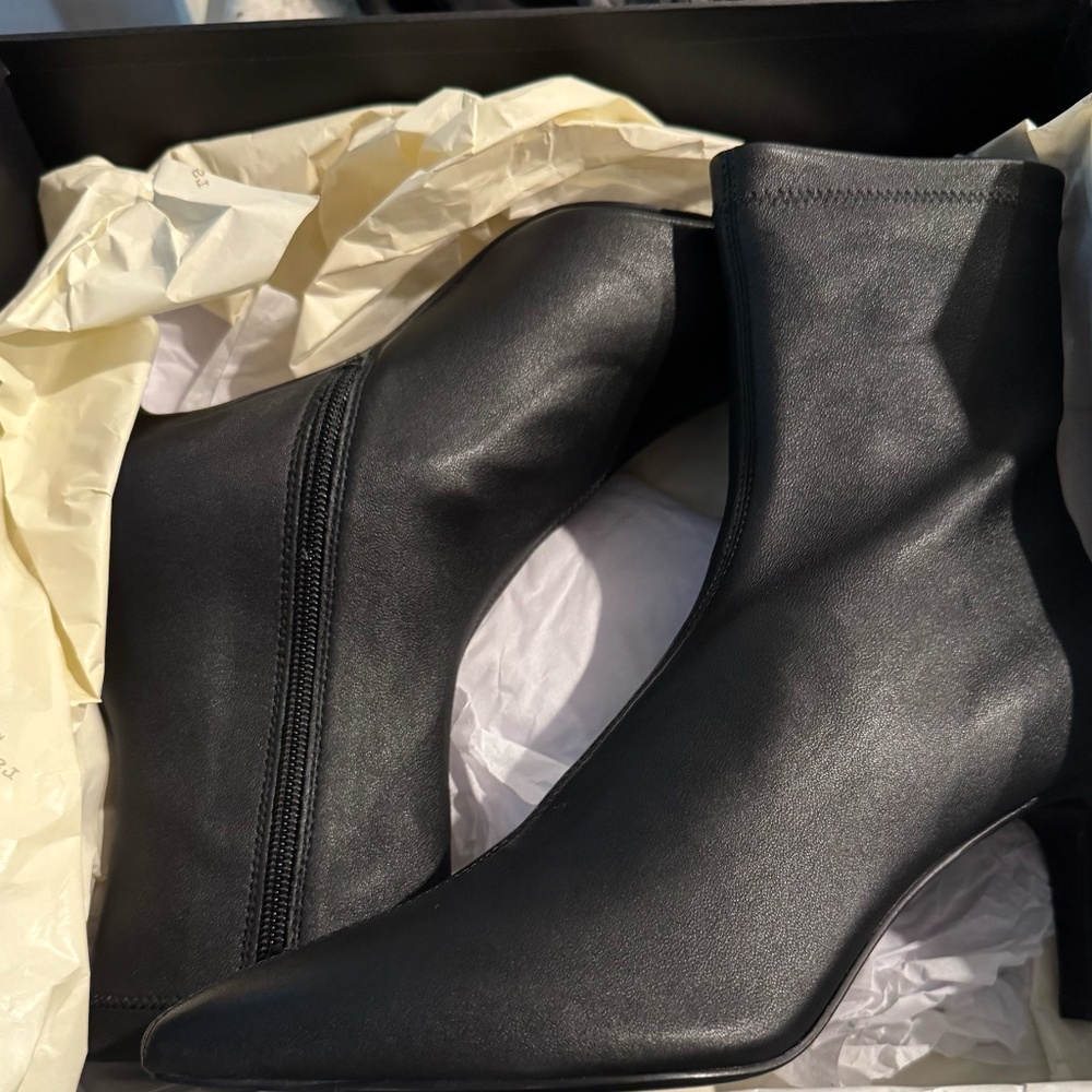 Rag and Bone Britt Leather Boot - Picture 6 of 13